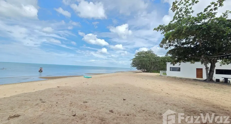 Haus zum Kauf mit 3 Zimmer in Lamae, Chumphon
