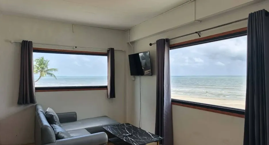 Haus zum Kauf mit 3 Zimmer in Lamae, Chumphon