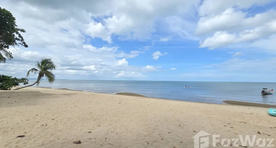 Haus zum Kauf mit 3 Zimmer in Lamae, Chumphon
