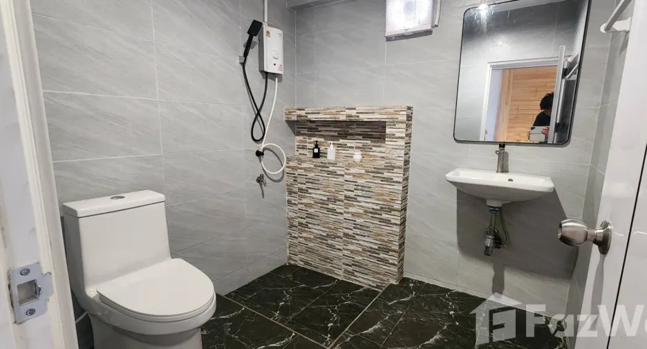 Haus zum Kauf mit 5 Zimmer in Lamae, Chumphon