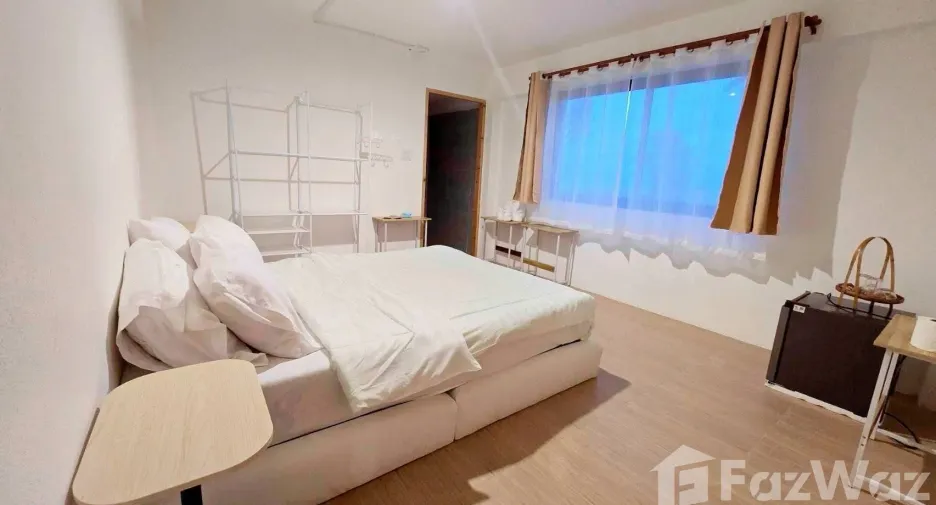 Haus zum Kauf mit 5 Zimmer in Lamae, Chumphon
