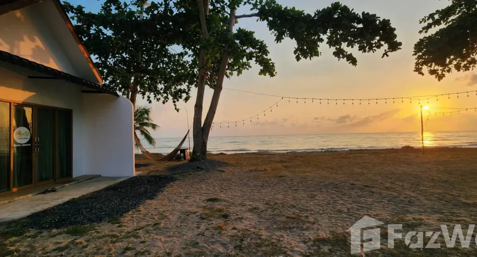 Haus zum Kauf mit 5 Zimmer in Lamae, Chumphon