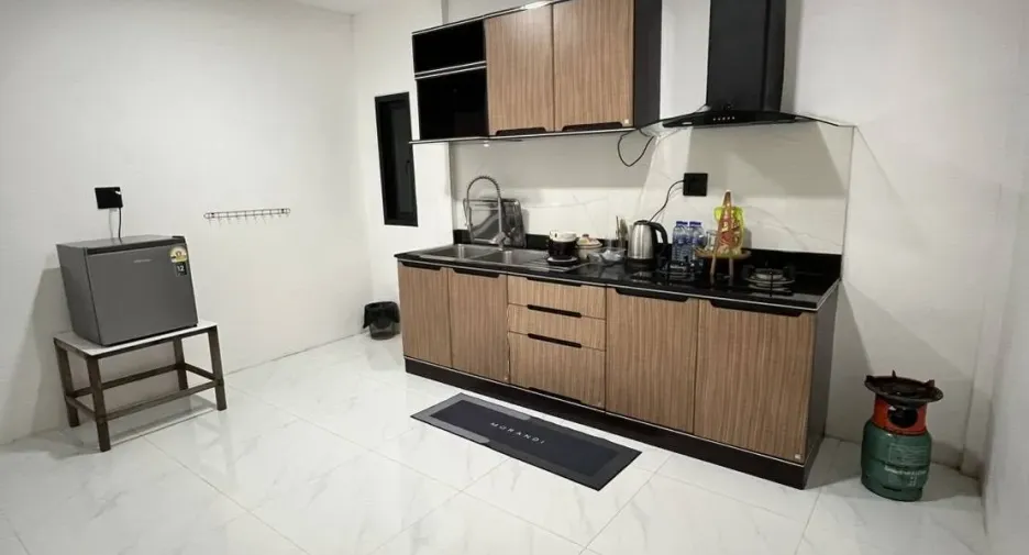 Haus zum Kauf mit 5 Zimmer in Lamae, Chumphon