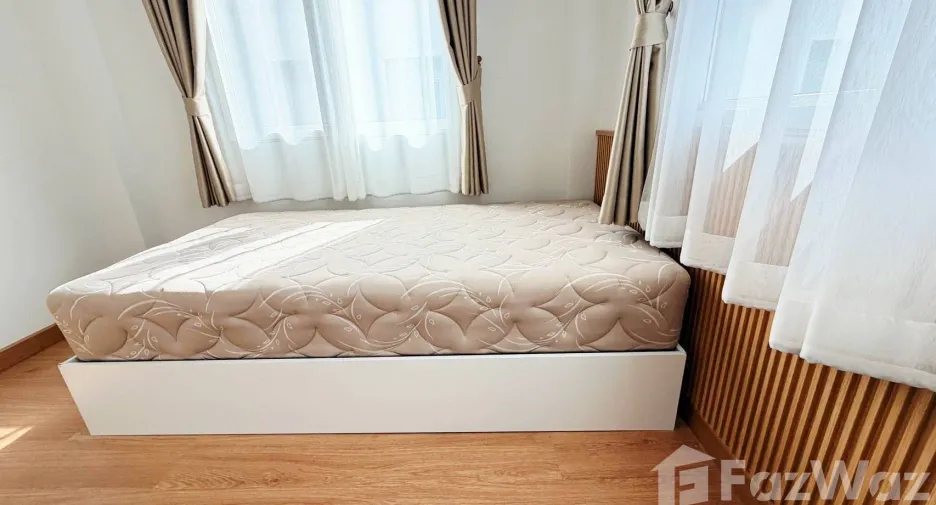 For rent 3 bedrooms house in Mueang Chiang Rai, Chiang Rai