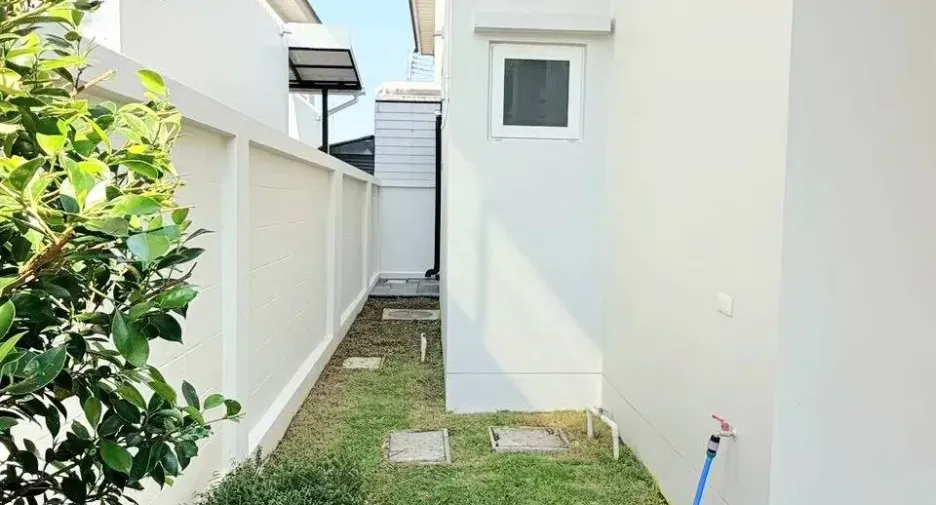 For rent 3 bedrooms house in Mueang Chiang Rai, Chiang Rai
