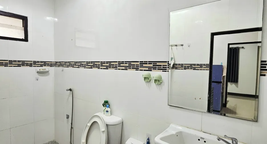 For rent 3 bedrooms house in Mueang Chiang Rai, Chiang Rai