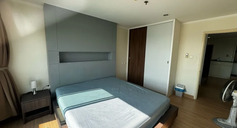 For rent 2 bedrooms condo in Mueang Nonthaburi, Nonthaburi