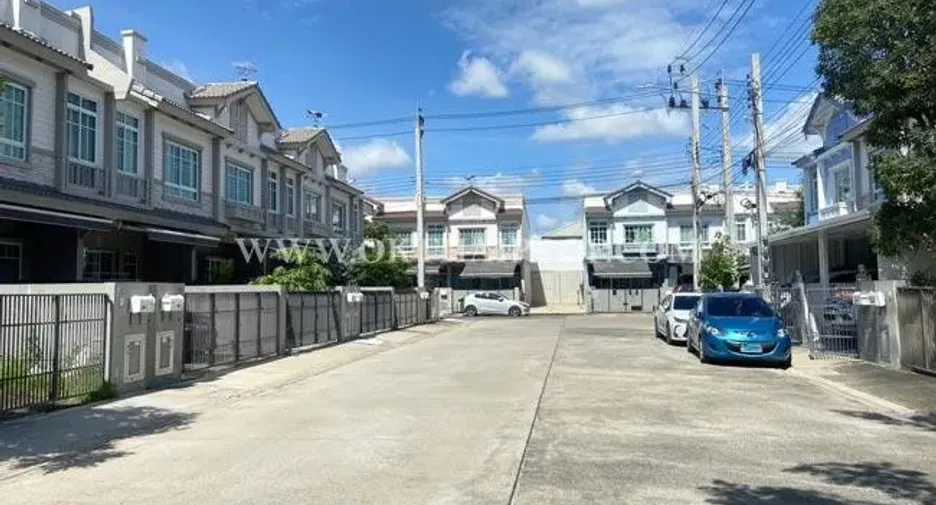 For sale 2 bedrooms townhouse in Bang Yai, Nonthaburi
