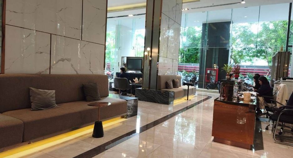 For rent 1 bed condo in Watthana, Bangkok