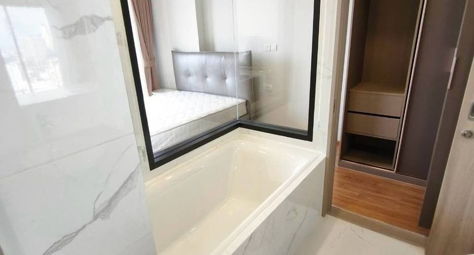 For rent 1 bed condo in Watthana, Bangkok