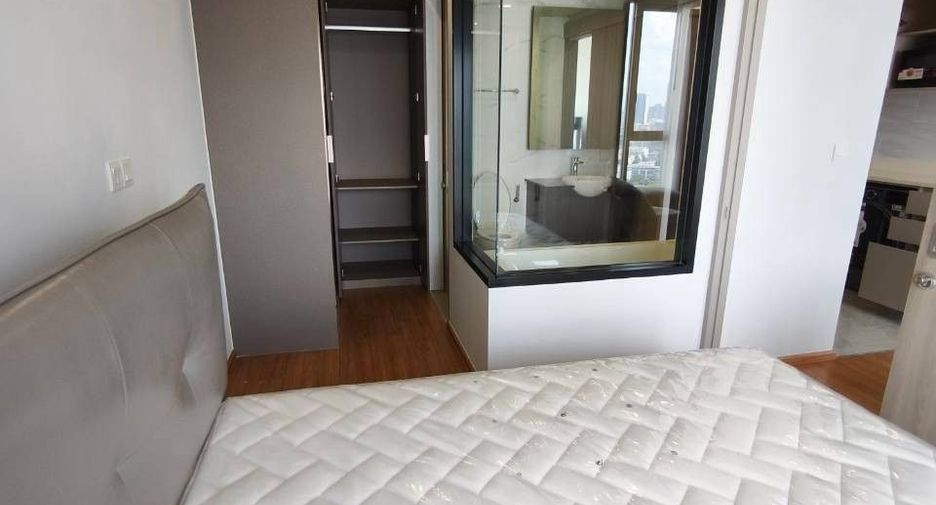 For rent 1 bed condo in Watthana, Bangkok