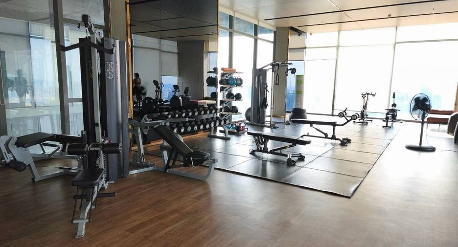 For rent 1 bed condo in Watthana, Bangkok