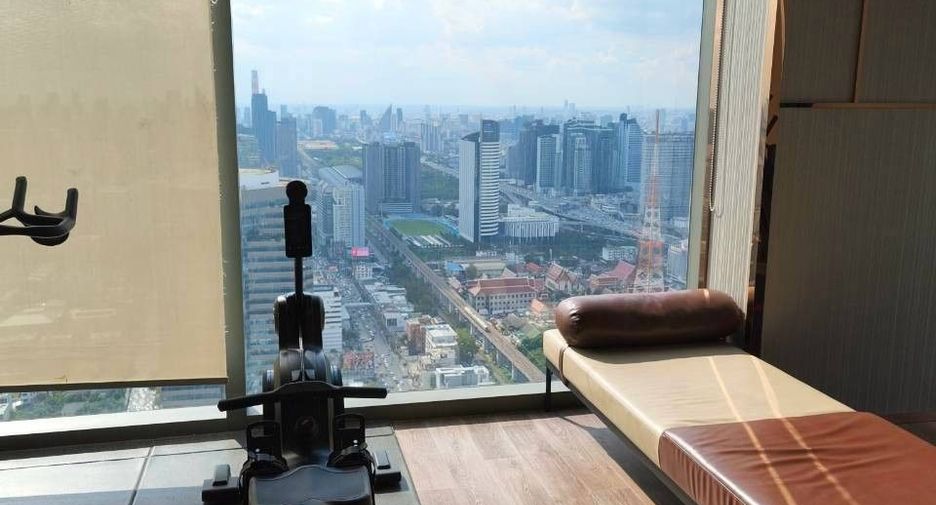 For rent 1 bed condo in Watthana, Bangkok