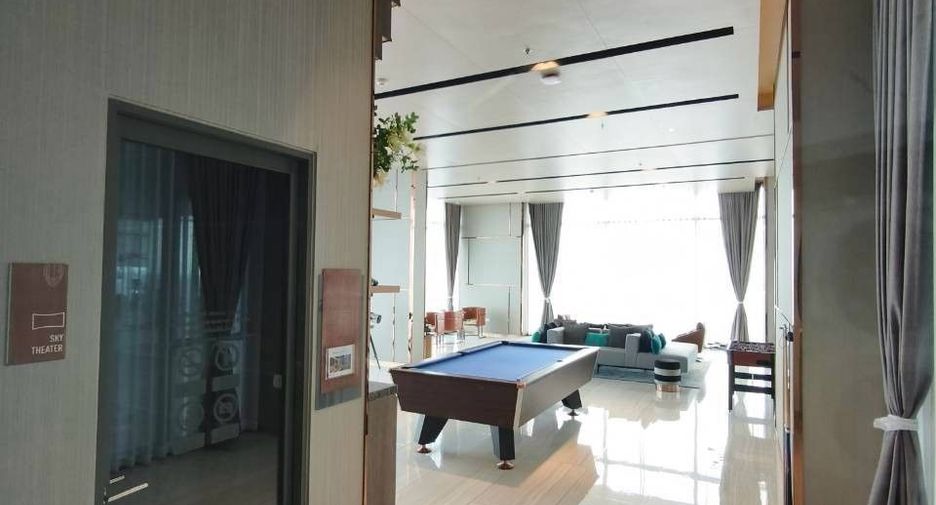 For rent 1 bed condo in Watthana, Bangkok