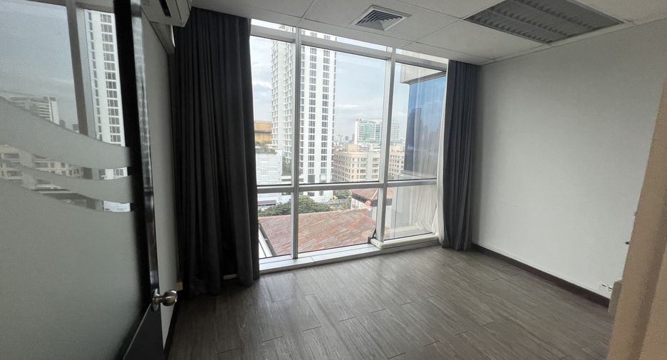 For rent office in Khlong Toei, Bangkok