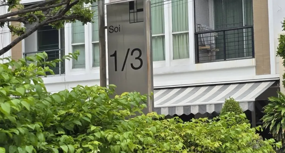 For sale and for rent 3 bedrooms house in Prawet, Bangkok
