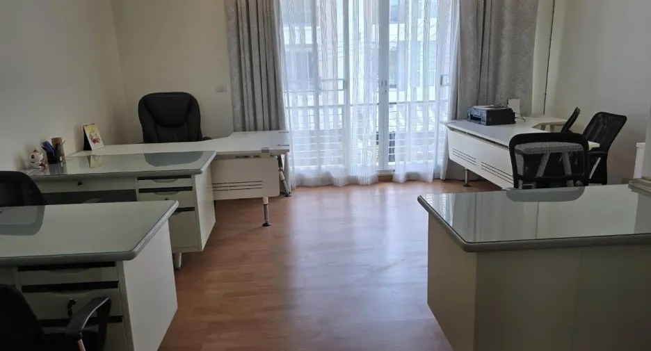 For sale and for rent 3 bedrooms house in Prawet, Bangkok