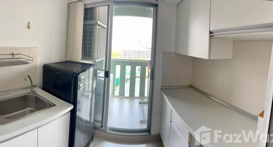 For rent 1 bed condo in Huai Khwang, Bangkok
