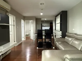 For sale and for rent 2 bedrooms condo in Huai Khwang, Bangkok