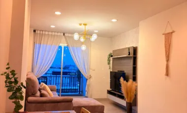 For rent 2 bedrooms condo in Khan Na Yao, Bangkok