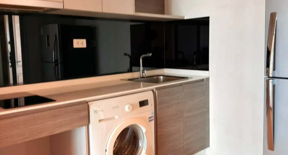 For rent 2 bedrooms condo in Khan Na Yao, Bangkok