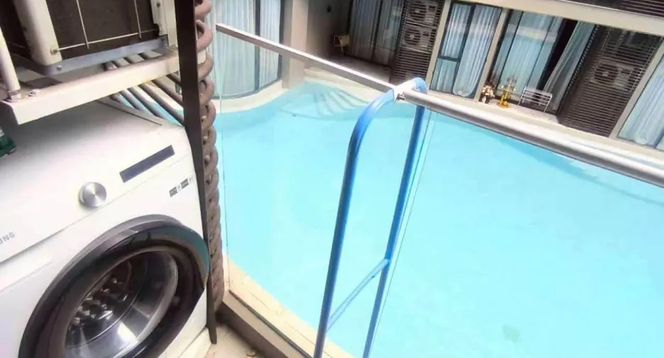 For rent 2 bedrooms condo in Khlong Toei, Bangkok