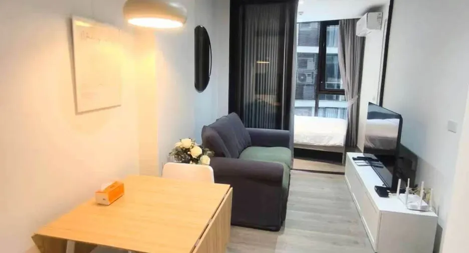 For rent 2 bedrooms condo in Khlong Toei, Bangkok