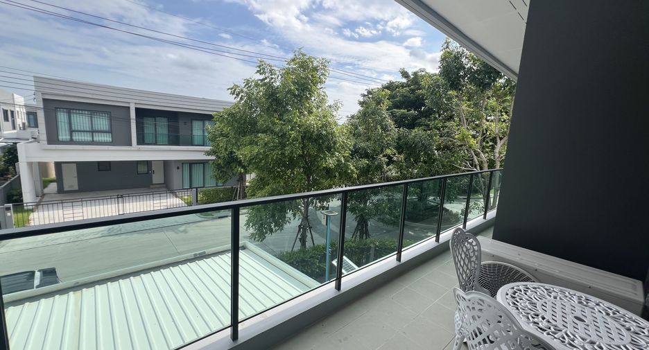 For rent 4 bedrooms house in Lat Krabang, Bangkok