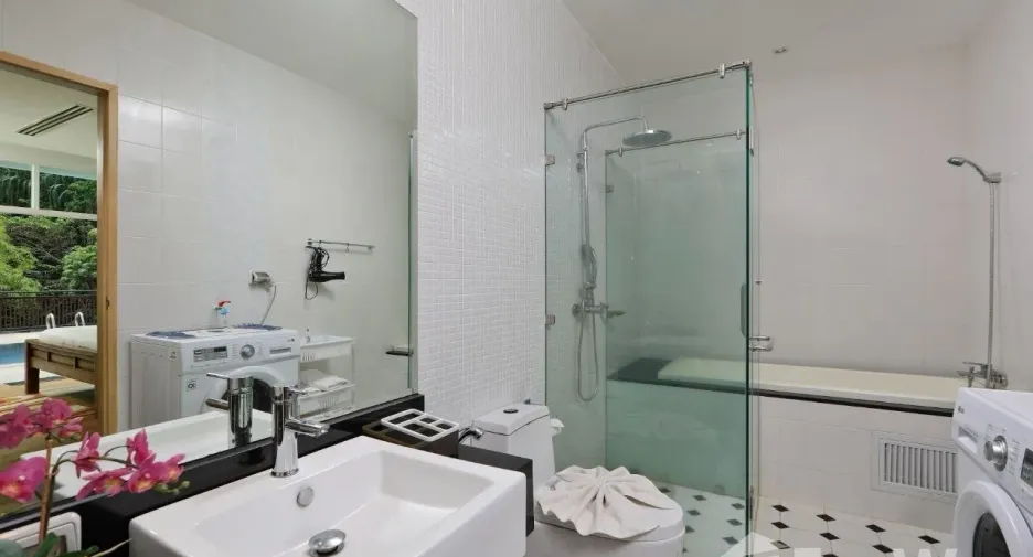 For sale 1 bed condo in Kathu, Phuket