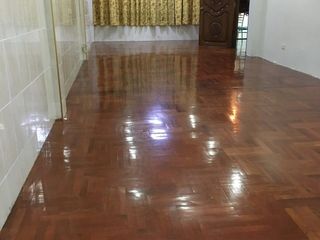 Local comercial en venta de 13 habitaciones en Khlong Toei, Bangkok