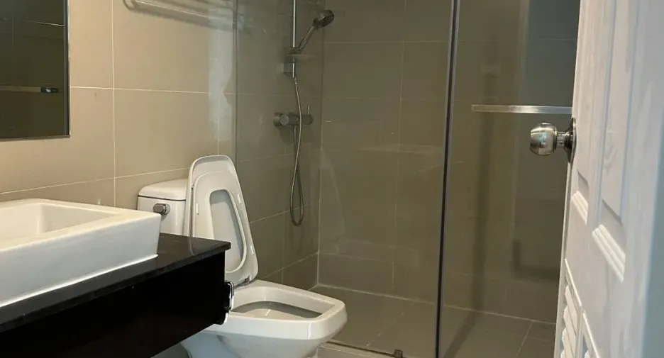 ให้เช่า 2 ห้องนอน คอนโด ใน ห้วยขวาง, กรุงเทพฯ