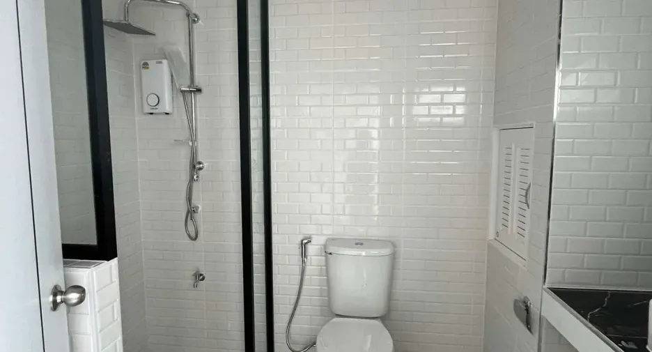 Condo en alquiler de 2 habitaciones en Mueang Chiang Mai, Chiang Mai