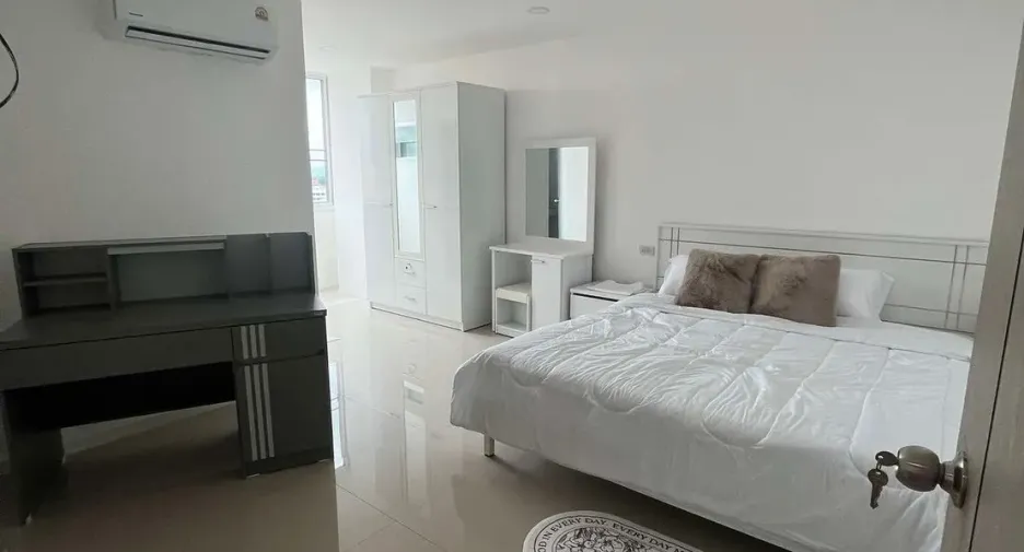 Condo en alquiler de 2 habitaciones en Mueang Chiang Mai, Chiang Mai