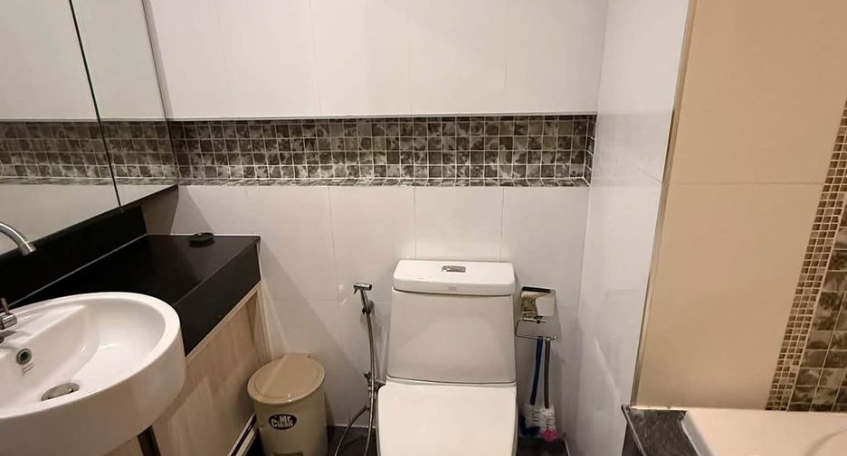 Condo en alquiler de 1 habitaciones en Hang Dong, Chiang Mai