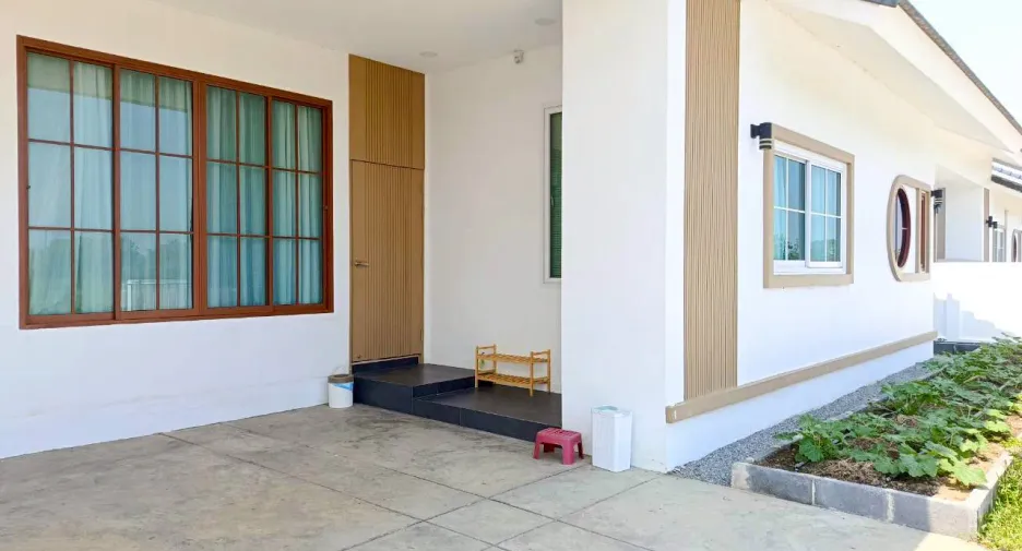 À louer 3 chambres maison à San Kamphaeng, Chiang Mai
