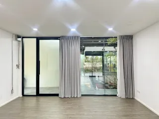 出租 办公室 在 Mueang Chiang Mai, Chiang Mai