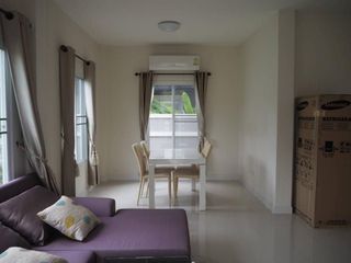 For rent 3 bedrooms house in San Kamphaeng, Chiang Mai