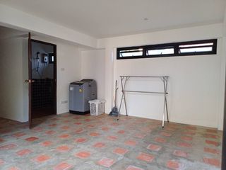 À louer 2 chambres maison à Saraphi, Chiang Mai