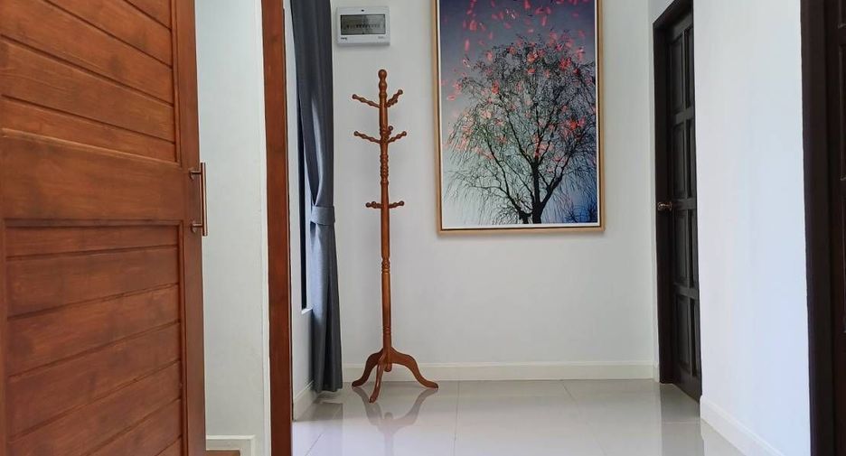 À louer 2 chambres maison à Saraphi, Chiang Mai