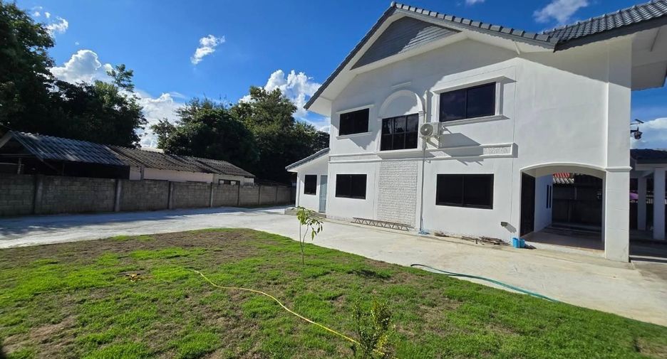 Haus zur Miete mit 4 Zimmer in Saraphi, Chiang Mai
