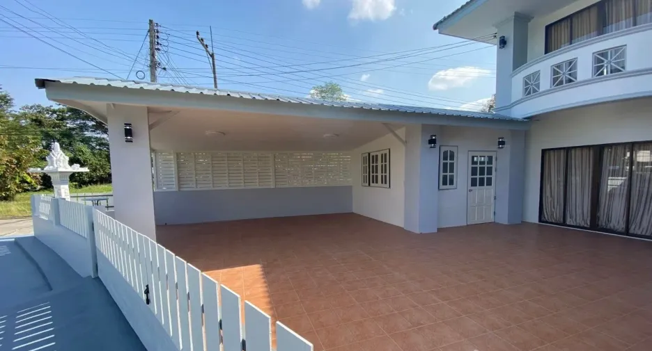 For rent 3 bedrooms house in San Sai, Chiang Mai