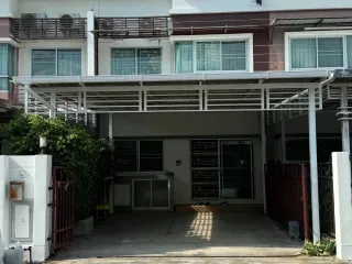 For rent 3 bedrooms townhouse in Mae Rim, Chiang Mai