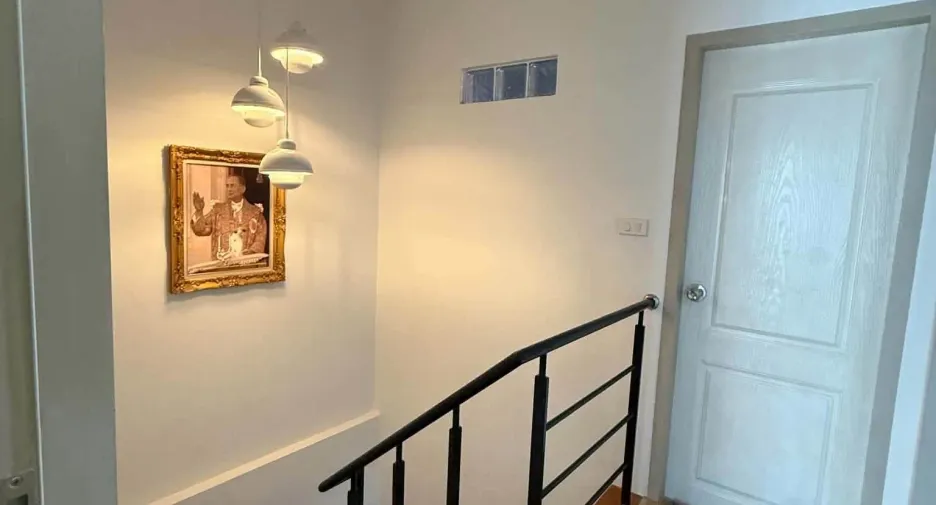 For rent 3 bedrooms townhouse in Mae Rim, Chiang Mai
