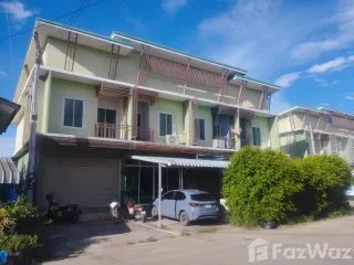 For sale 2 bedrooms townhouse in Mueang Lamphun, Lamphun