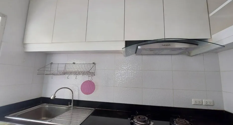 For rent 3 bedrooms house in Mueang Chiang Mai, Chiang Mai