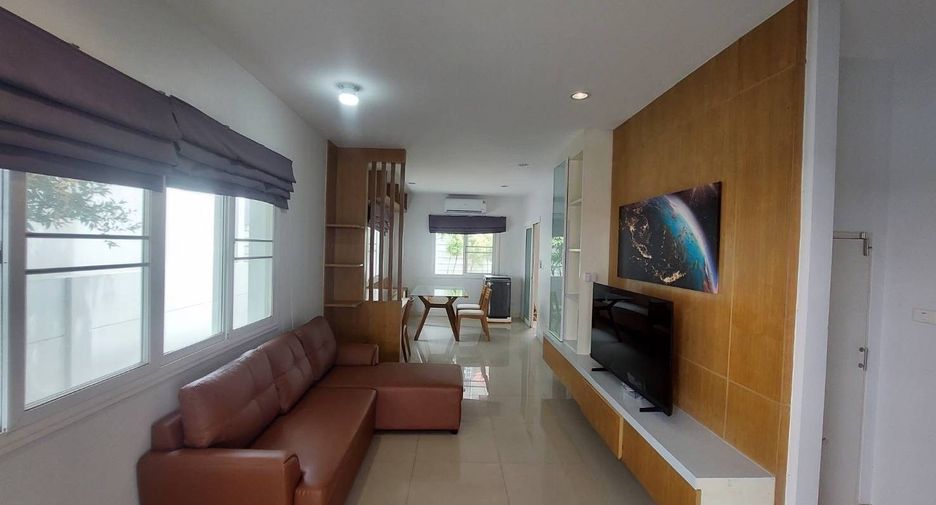 For rent 3 bedrooms house in Mueang Chiang Mai, Chiang Mai