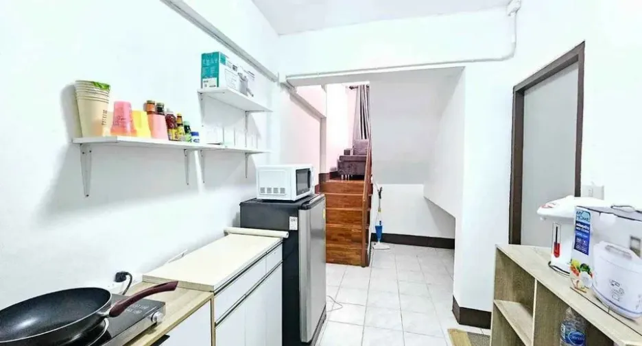 For rent 2 bedrooms townhouse in Mueang Chiang Mai, Chiang Mai