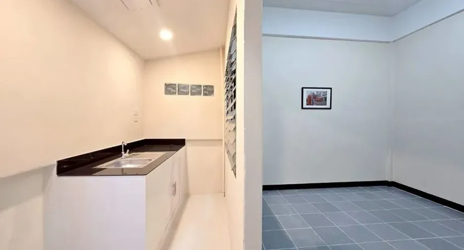 For sale 2 bedrooms townhouse in Mueang Chiang Mai, Chiang Mai