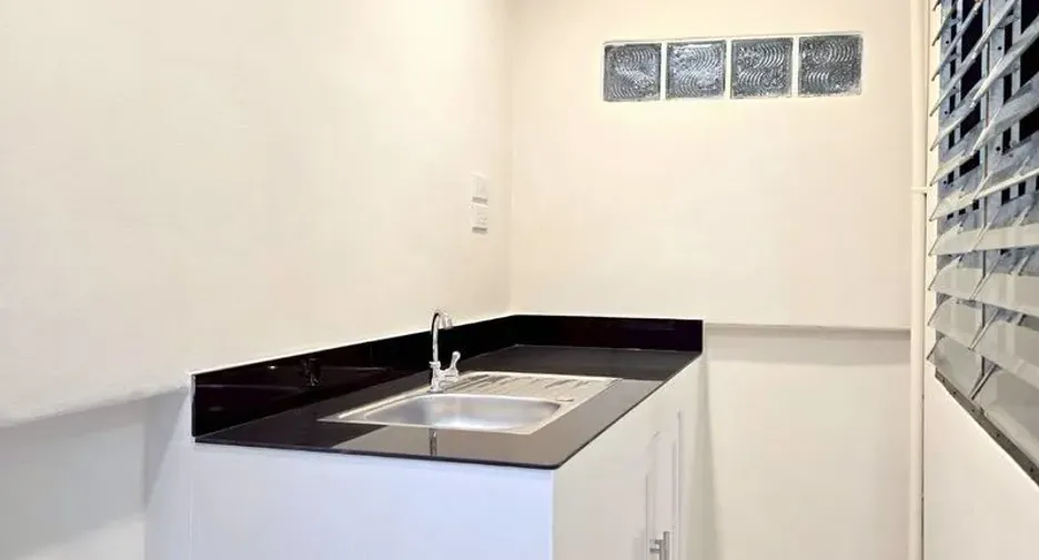 For sale 2 bedrooms townhouse in Mueang Chiang Mai, Chiang Mai