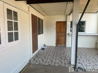 For rent 3 bedrooms house in Mueang Chiang Mai, Chiang Mai